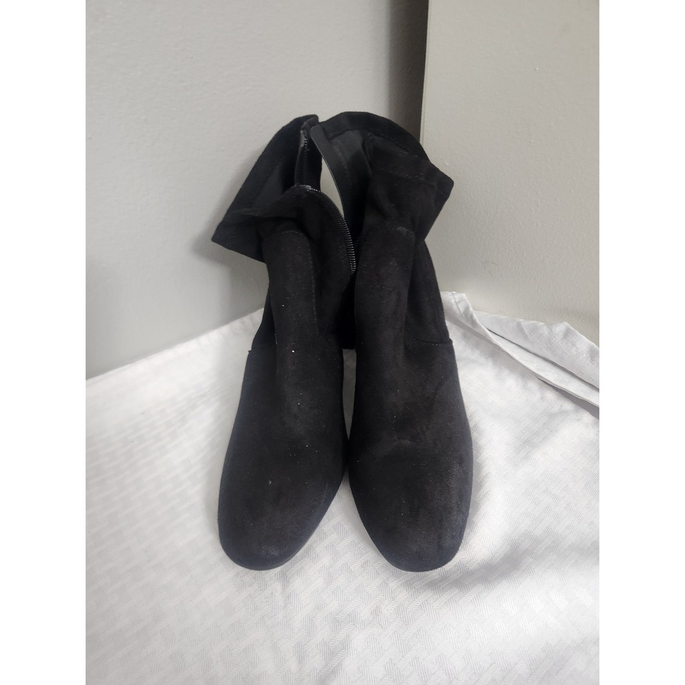 Mari A Itsie Black Faux Suede Block Heel Ankle Boots Womens 9.5 M MA-ITSIE